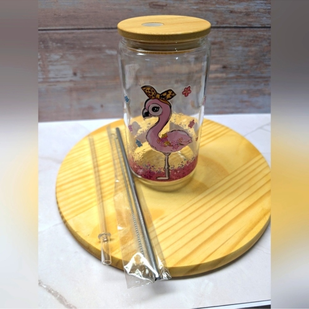 Flamingo Handcrafted Glass Tumbler with Straws and Bamboo Lid -NIB